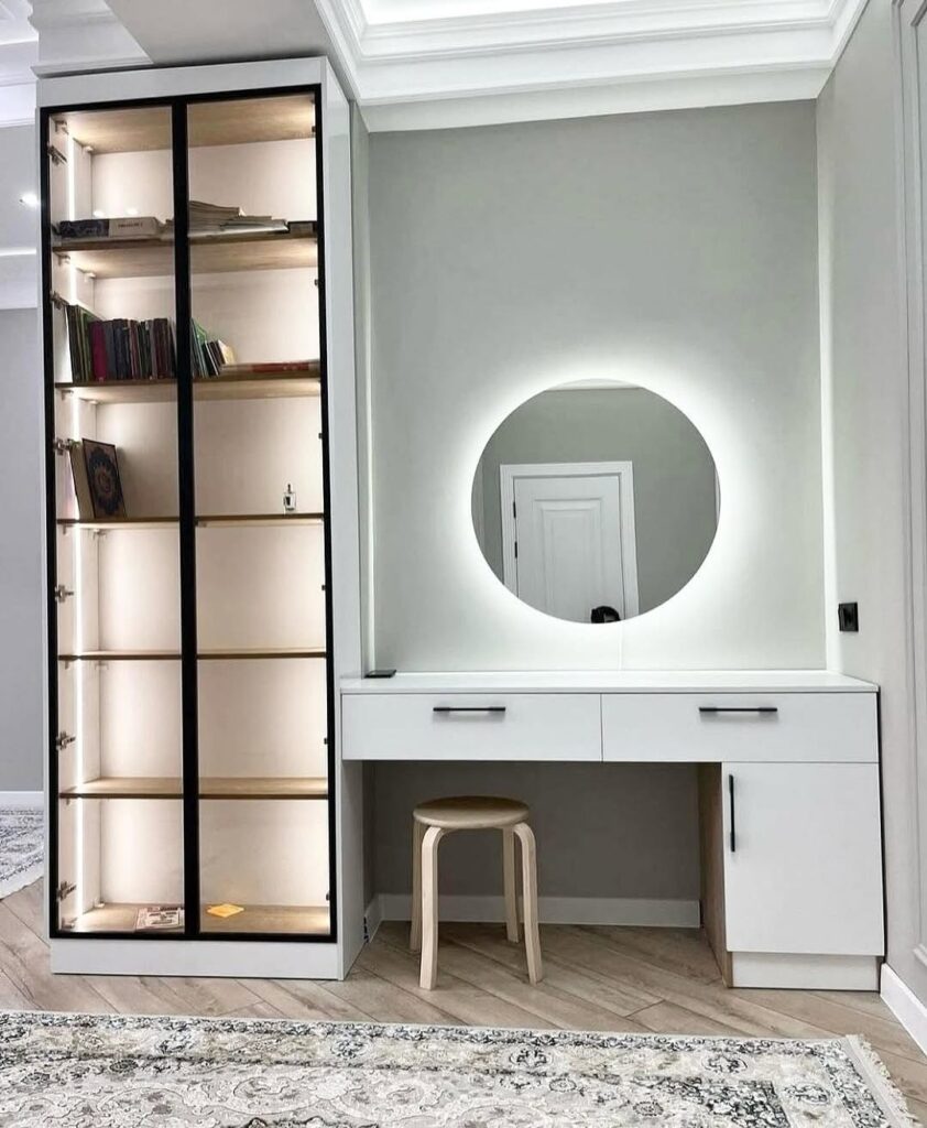 Распашной шкаф со столом, Р-018